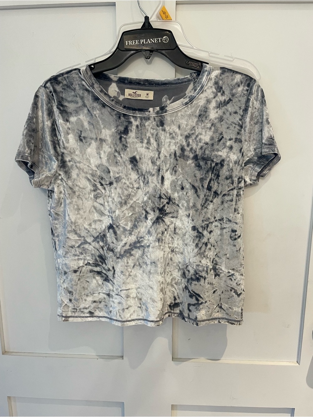 Hollister Co. Y2K Gray/Silver shimmering soft velvet cropped tee Size Medium